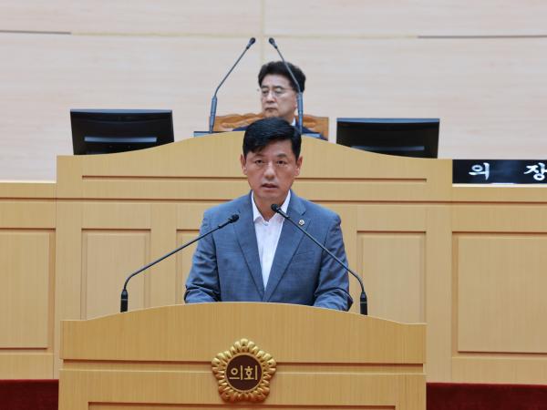 제393회 임시회 제1차 본회의 첨부이미지 : 25년09월09일 제393회 임시회 제1차 본회의 - 118.jpg