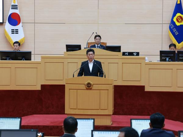 제393회 임시회 제1차 본회의 첨부이미지 : 25년09월09일 제393회 임시회 제1차 본회의 - 126.jpg