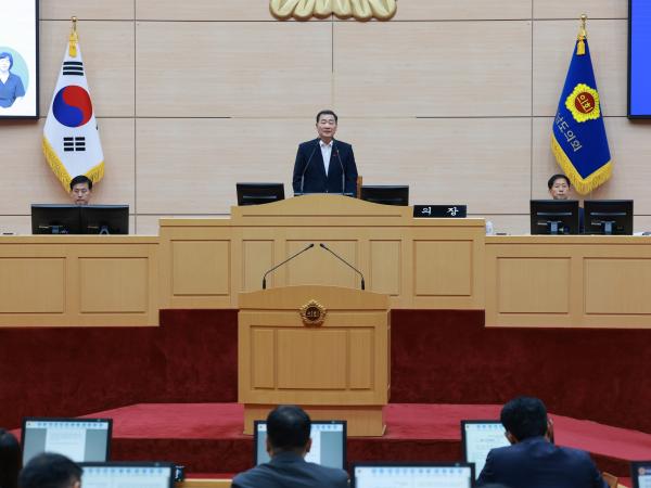 제393회 임시회 제1차 본회의 첨부이미지 : 25년09월09일 제393회 임시회 제1차 본회의 - 150.jpg