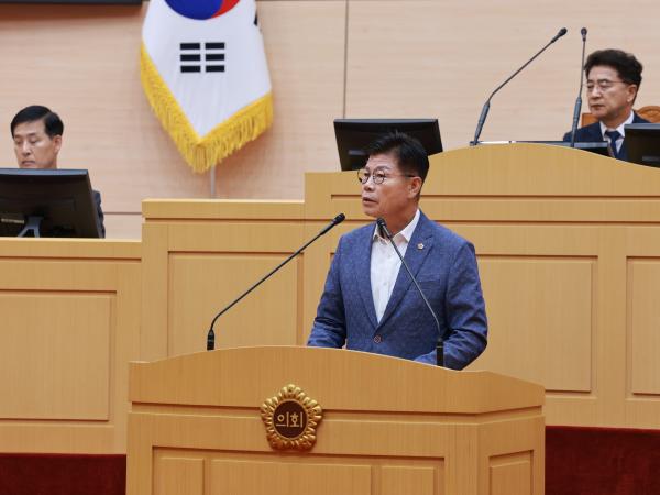 제393회 임시회 제1차 본회의 첨부이미지 : 25년09월09일 제393회 임시회 제1차 본회의 - 127.jpg