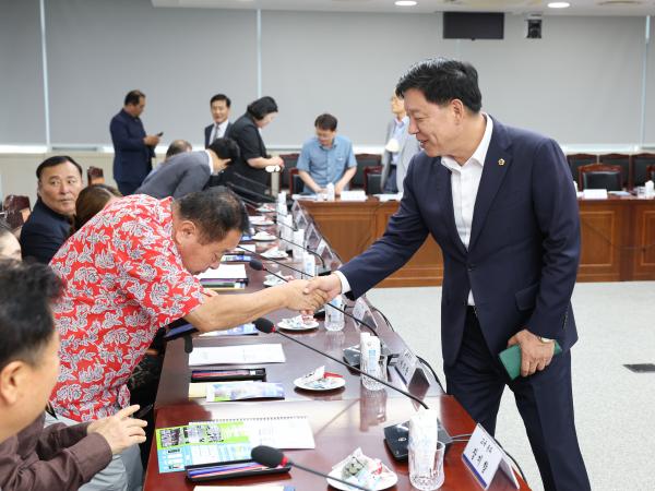 2025년 2차 전라남도의회 의정자문위원회 회의 첨부이미지 : 25년09월09일 2025년 2차 전라남도의회 의정자문휘원회 회의 (24).jpg