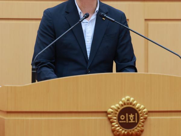 제393회 임시회 제1차 본회의 첨부이미지 : 25년09월09일 제393회 임시회 제1차 본회의 - 149.jpg