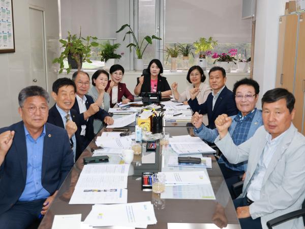 2025년 제2차 의정자문위원회 경제관광문화분과 회의 첨부이미지 : 25년09월09일 2025년 제2차 의정자문위원회 경제관광문화분과 회의 - 008.jpg