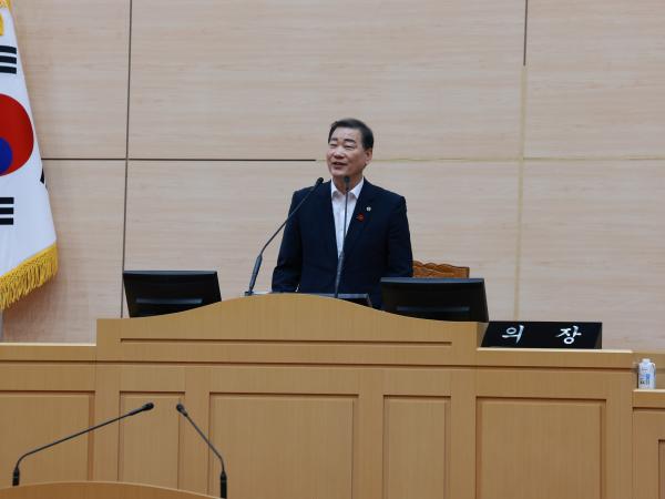 제393회 임시회 제1차 본회의 첨부이미지 : 25년09월09일 제393회 임시회 제1차 본회의 - 159.jpg
