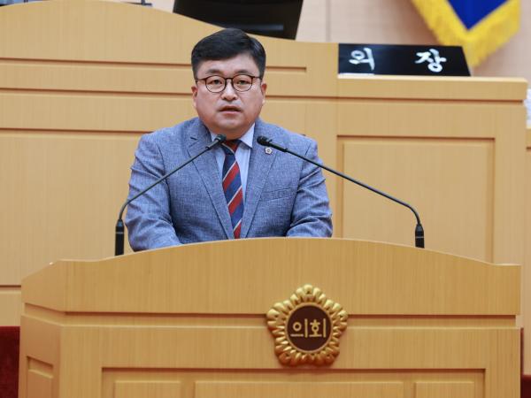 제393회 임시회 제1차 본회의 첨부이미지 : 25년09월09일 제393회 임시회 제1차 본회의 - 158.jpg