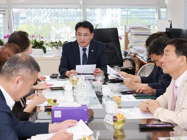 2025년 제2차 의정자문위원회 의회운영분과 회의 첨부이미지 : 25년09월09일 2025년 제2차 의정자문위원회 의회운영분과 회의 - 002.jpg