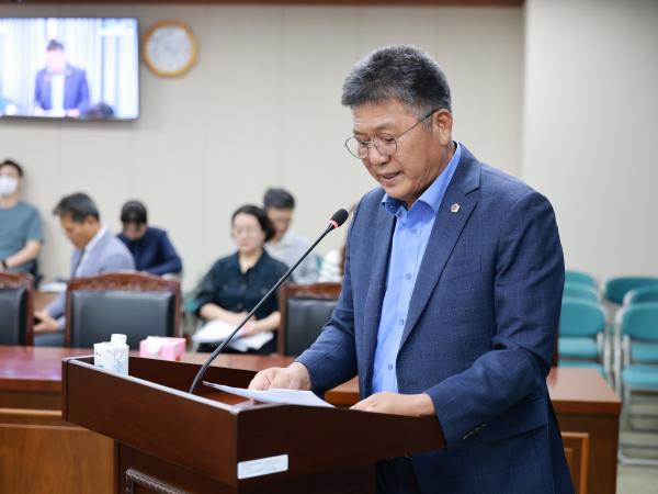 제393회 임시회 농수산위원회 회의 첨부이미지 : 25년09월09일 제393회 임시회 농수산위원회 회의 - 005.jpg