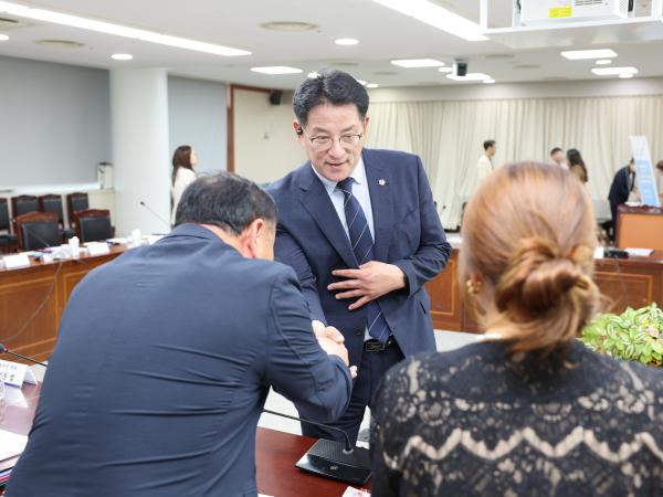 2025년 2차 전라남도의회 의정자문위원회 회의 첨부이미지 : 25년09월09일 2025년 2차 전라남도의회 의정자문휘원회 회의 (13).jpg