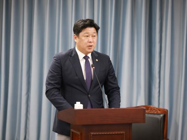 제393회 임시회 농수산위원회 회의 첨부이미지 : 25년09월09일 제393회 임시회 농수산위원회 회의 - 018.jpg