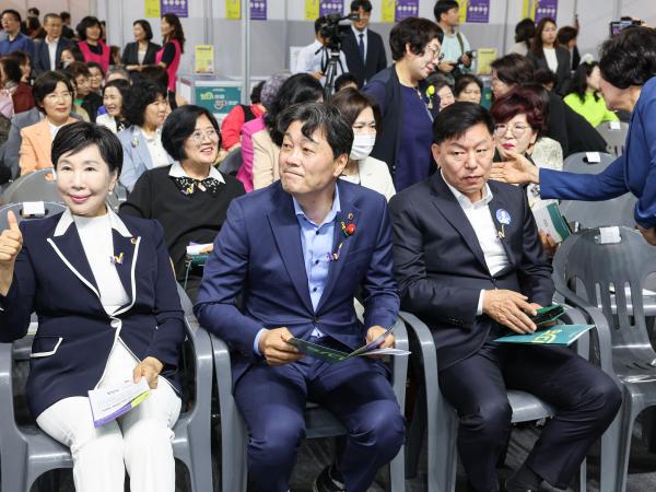 2025 전남여성일자리박람회 첨부이미지 : 25년05월21일 전남여성일자리박람회 (8).jpg