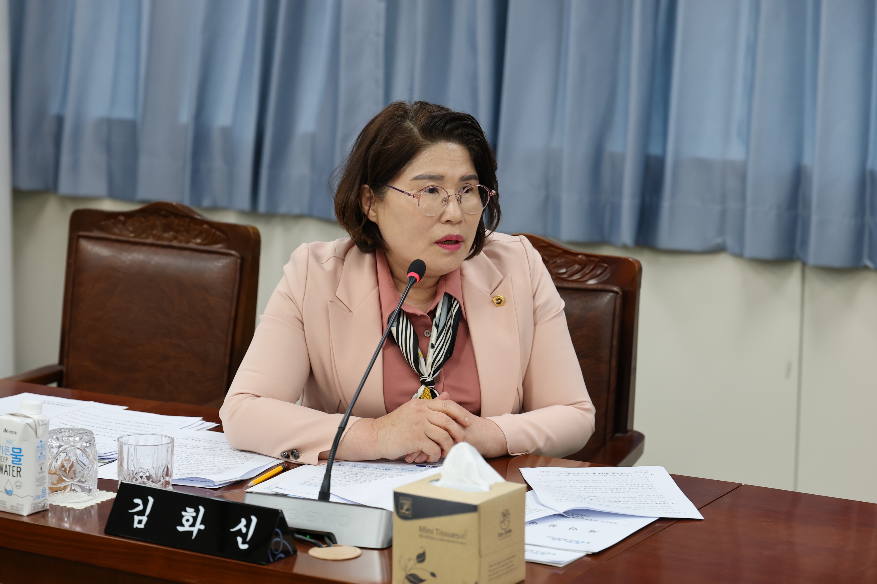 제390회 임시회 기획행정위원회 회의 첨부이미지 : 25년05월08일 제390회 임시회 기획행정위원회 회의 - 048.jpg