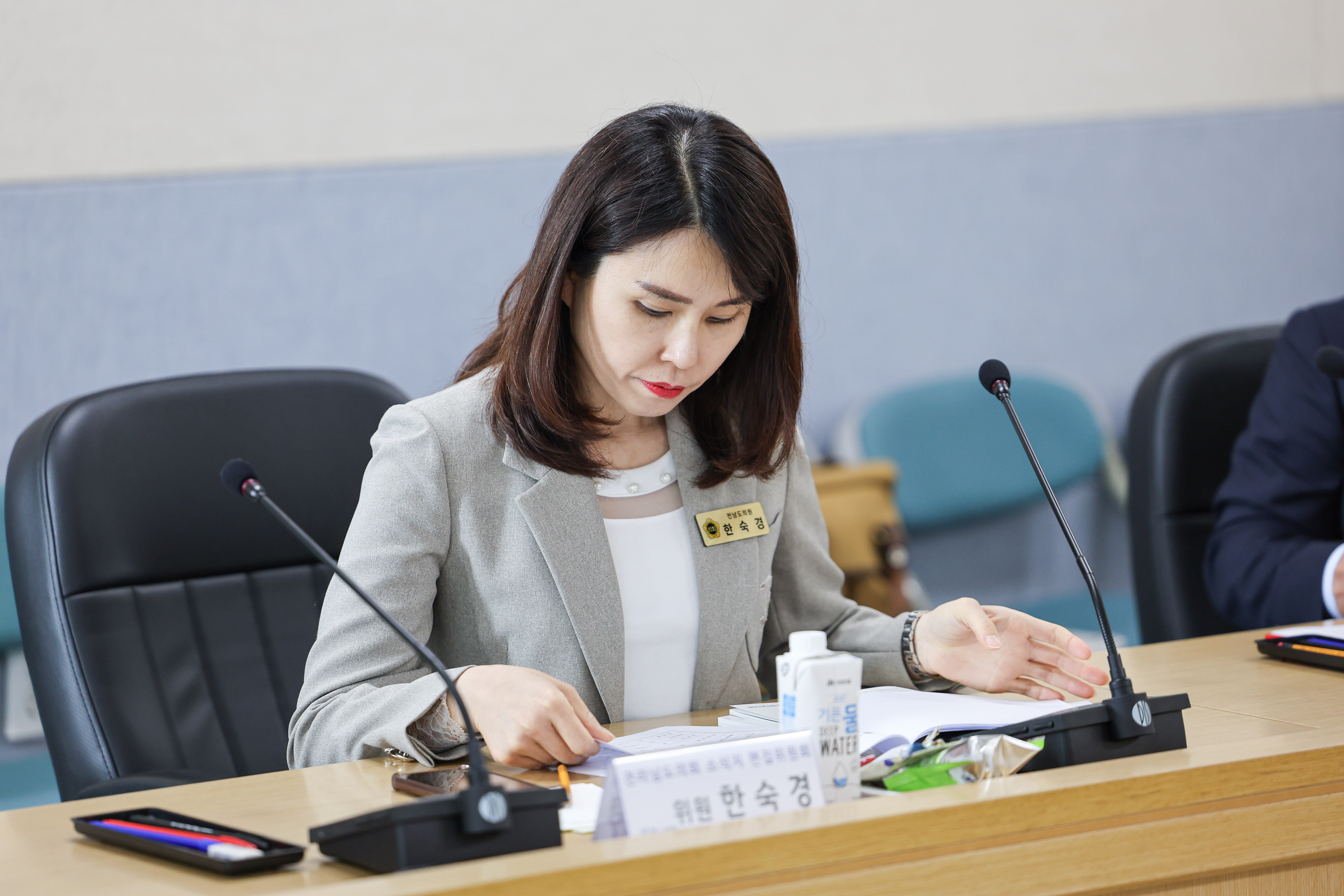 전라남도의회 소식지 편집위원회 회의 첨부이미지 : 25년05월08일 전라남도의회 소식지 편집위원회 회의 (9).jpg