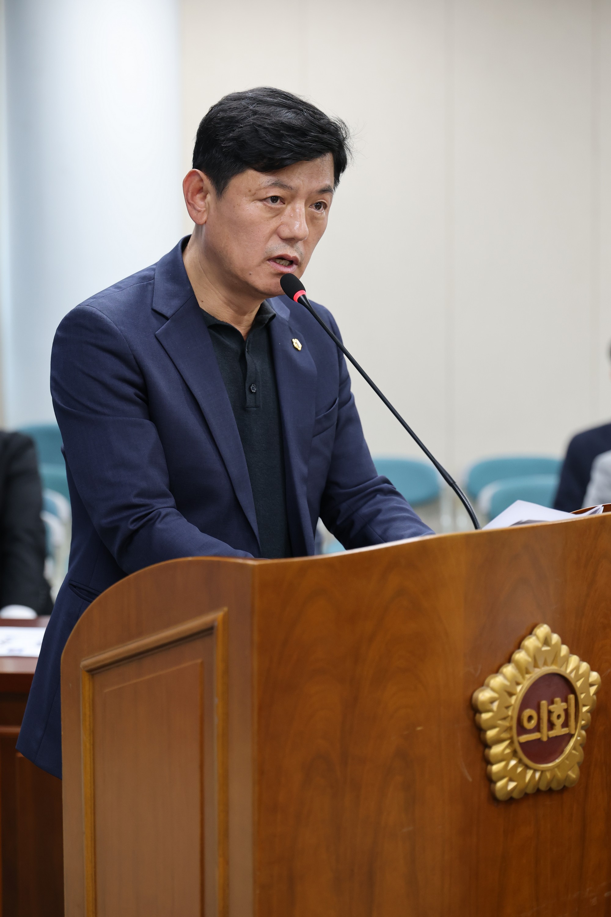 제390회 임시회 기획행정위원회 회의 첨부이미지 : 25년05월08일 제390회 임시회 기획행정위원회 회의 - 011.jpg
