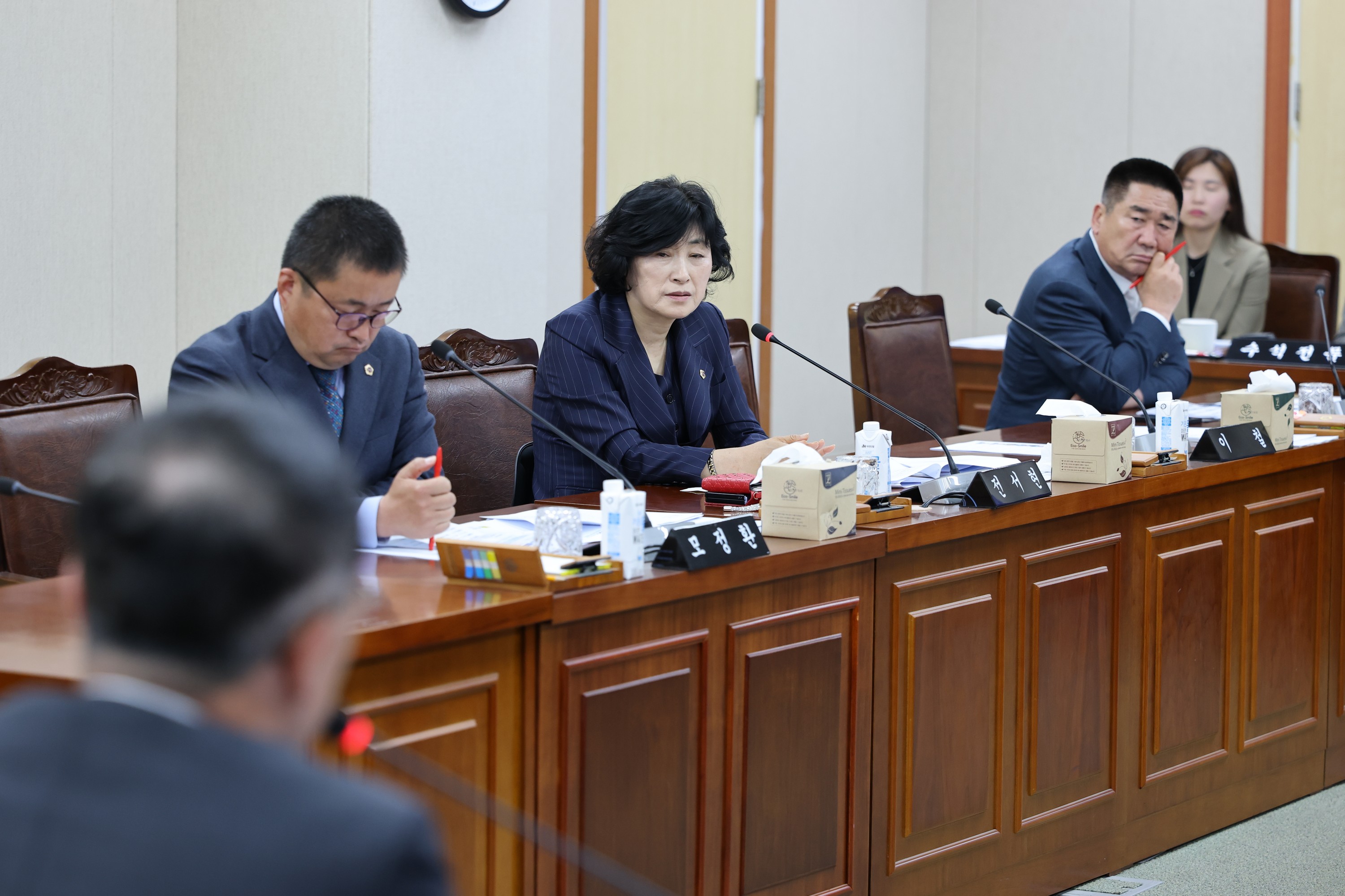 제390회 임시회 기획행정위원회 회의 첨부이미지 : 25년05월08일 제390회 임시회 기획행정위원회 회의 - 056.jpg