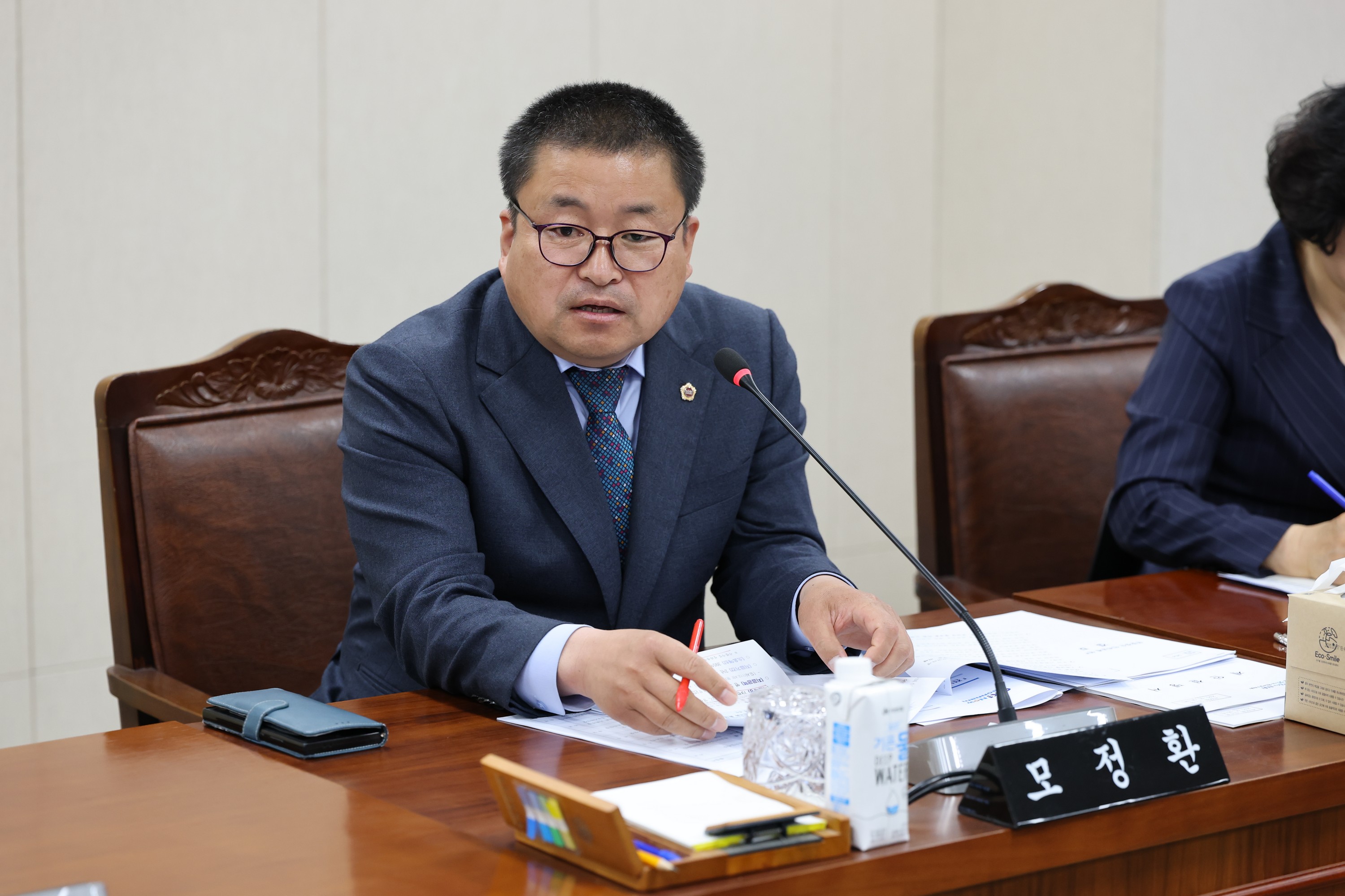 제390회 임시회 기획행정위원회 회의 첨부이미지 : 25년05월08일 제390회 임시회 기획행정위원회 회의 - 044.jpg