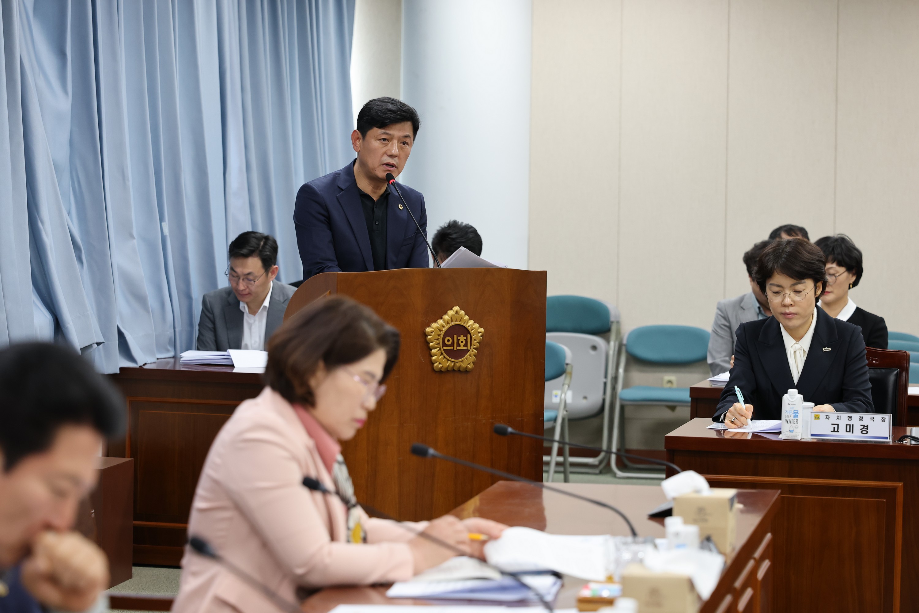 제390회 임시회 기획행정위원회 회의 첨부이미지 : 25년05월08일 제390회 임시회 기획행정위원회 회의 - 014.jpg