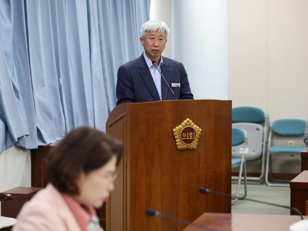 제390회 임시회 기획행정위원회 회의 첨부이미지 : 25년05월08일 제390회 임시회 기획행정위원회 회의 - 021.jpg