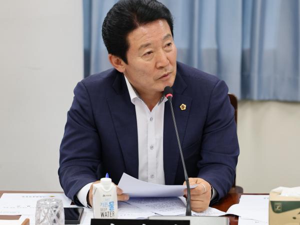 제390회 임시회 기획행정위원회 회의