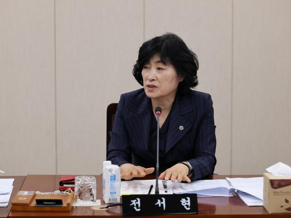 제390회 임시회 기획행정위원회 회의
