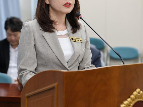 제390회 임시회 기획행정위원회 회의