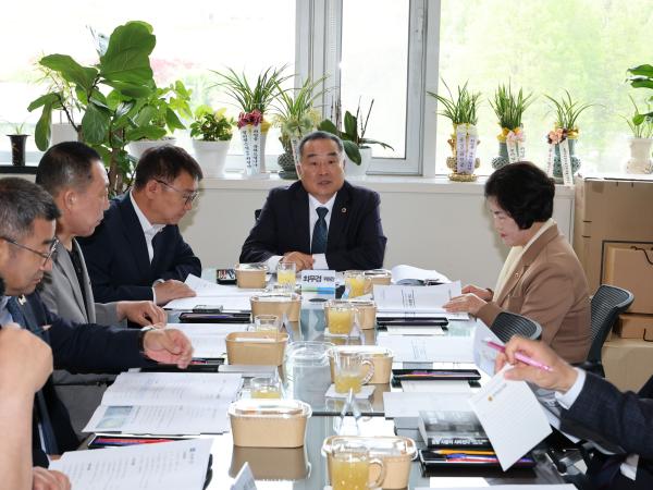 2026여수세계섬박람회 활성화 특별위원회 간담회 첨부이미지 : 25년05월08일 2026여수세계섬박람회 활성화 특별위원회 간담회 - 003.jpg