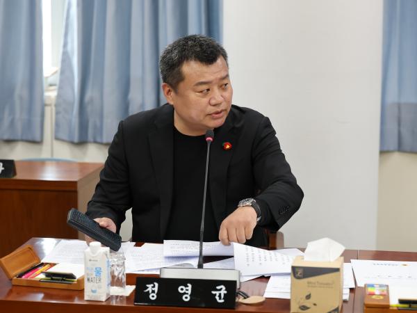 제390회 임시회 기획행정위원회 회의 첨부이미지 : 25년05월08일 제390회 임시회 기획행정위원회 회의 - 028.jpg