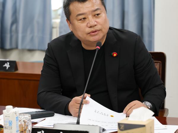 제390회 임시회 기획행정위원회 회의