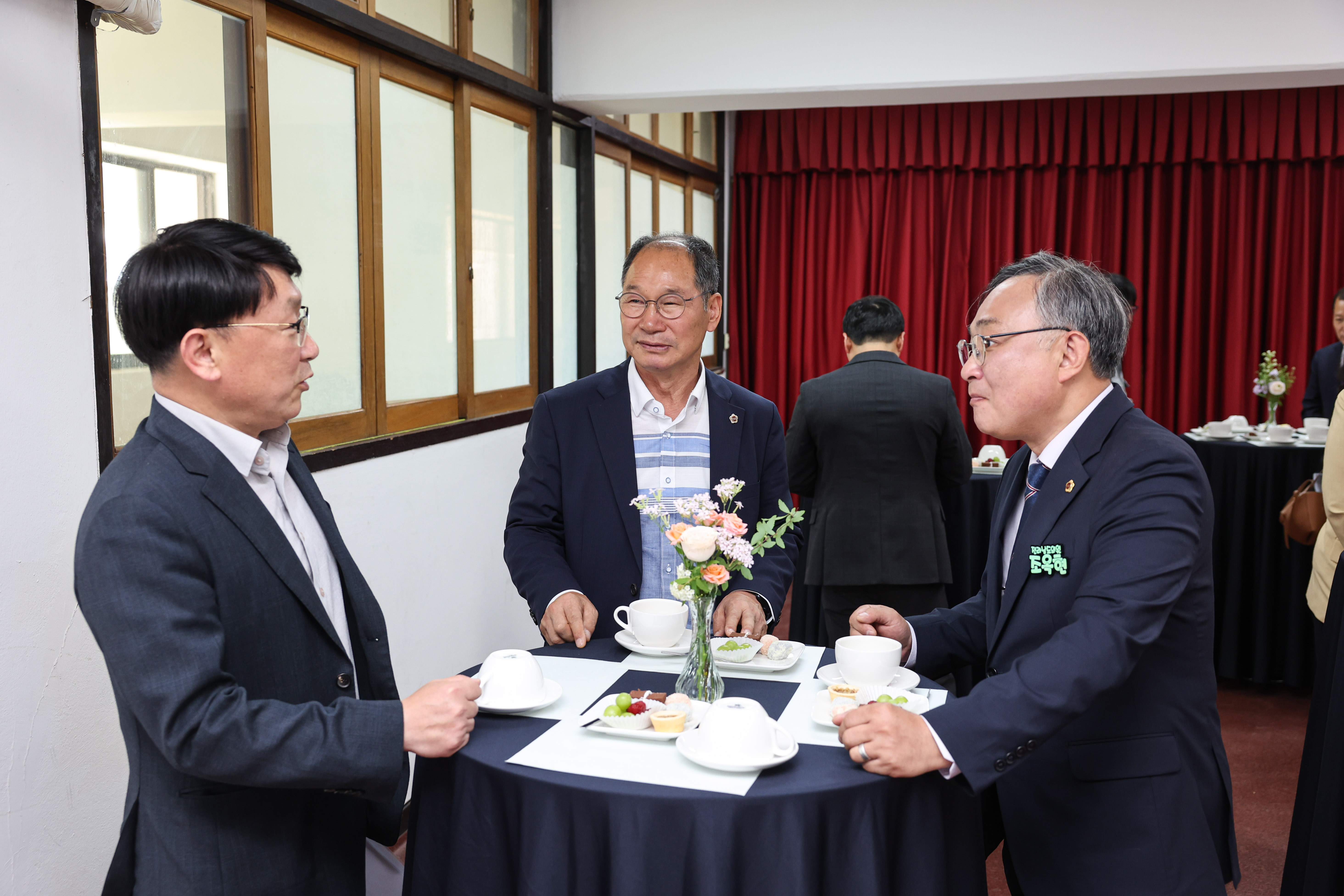 2025 상반기 전남일자리 박람회 첨부이미지 : 25년04월30일 2025 상반기 전남일자리 박람회 (2).jpg