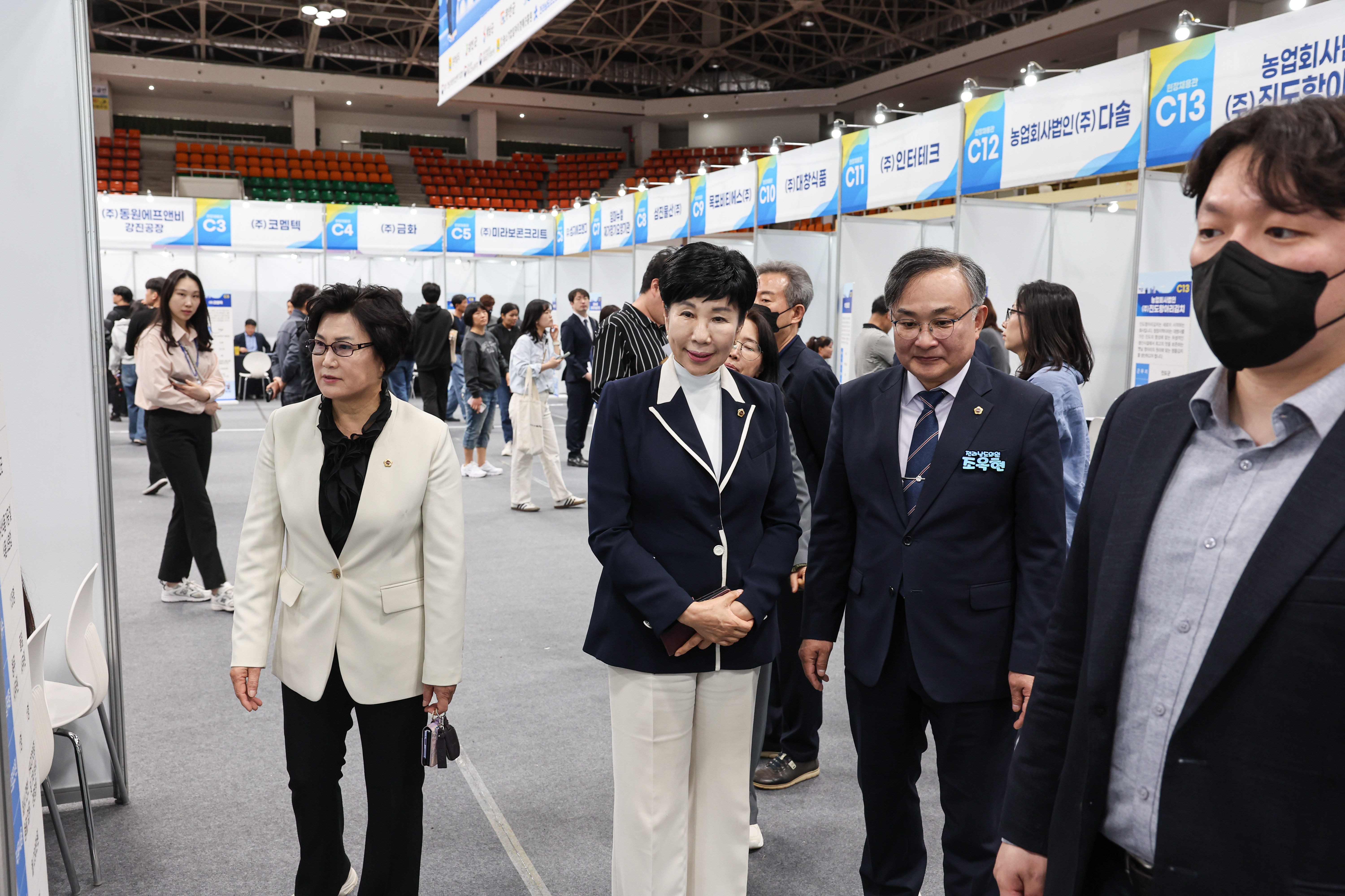 2025 상반기 전남일자리 박람회 첨부이미지 : 25년04월30일 2025 상반기 전남일자리 박람회 (25).jpg