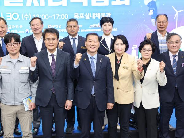 2025 상반기 전남일자리 박람회 첨부이미지 : 25년04월30일 2025 상반기 전남일자리 박람회 (51).jpg