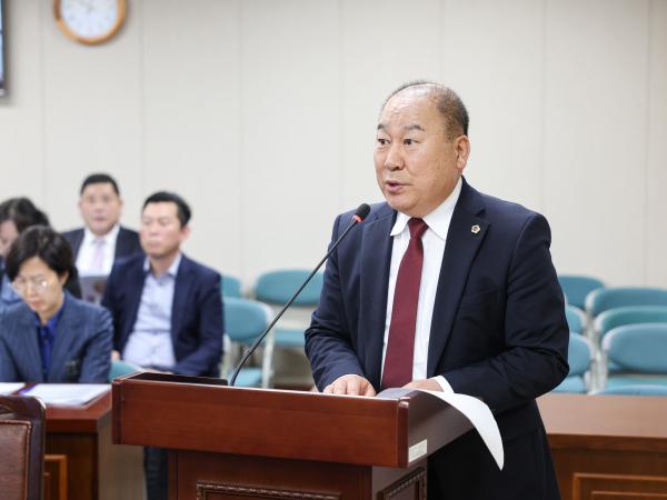 제390회 임시회 보건복지환경위원회 회의 첨부이미지 : 25년04월30월 제390회 임시회 보건복지환경위원회 회의 (3).jpg
