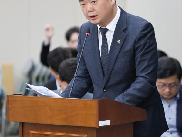 제390회 임시회 교육위원회 회의