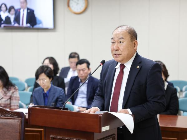 제390회 임시회 보건복지환경위원회 회의 첨부이미지 : 25년04월30월 제390회 임시회 보건복지환경위원회 회의 (5).jpg