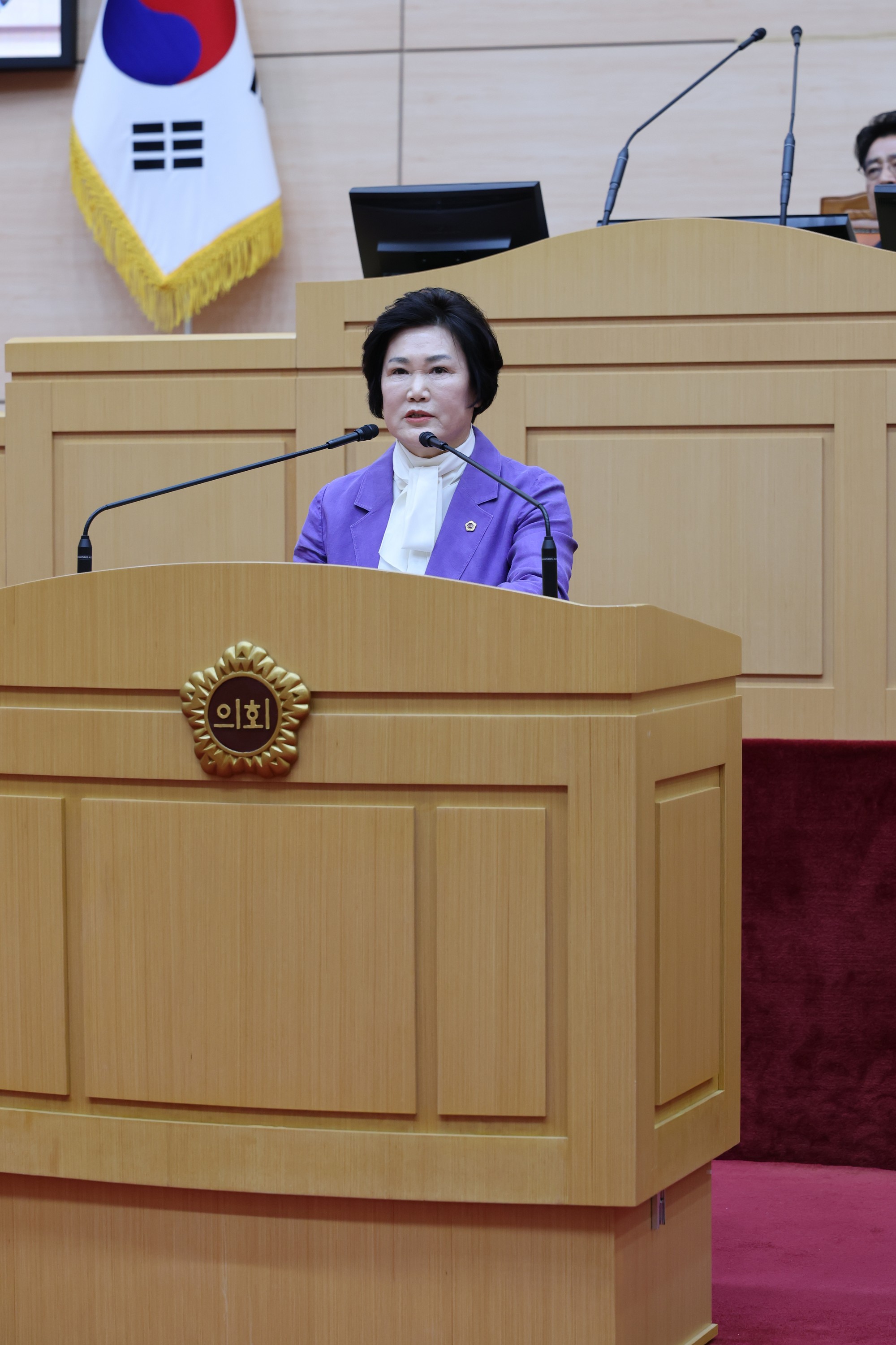 제390회 임시회 제2차 본회의 첨부이미지 : 25년05월09일 제390회 임시회 제2차 본회의 - 086.jpg