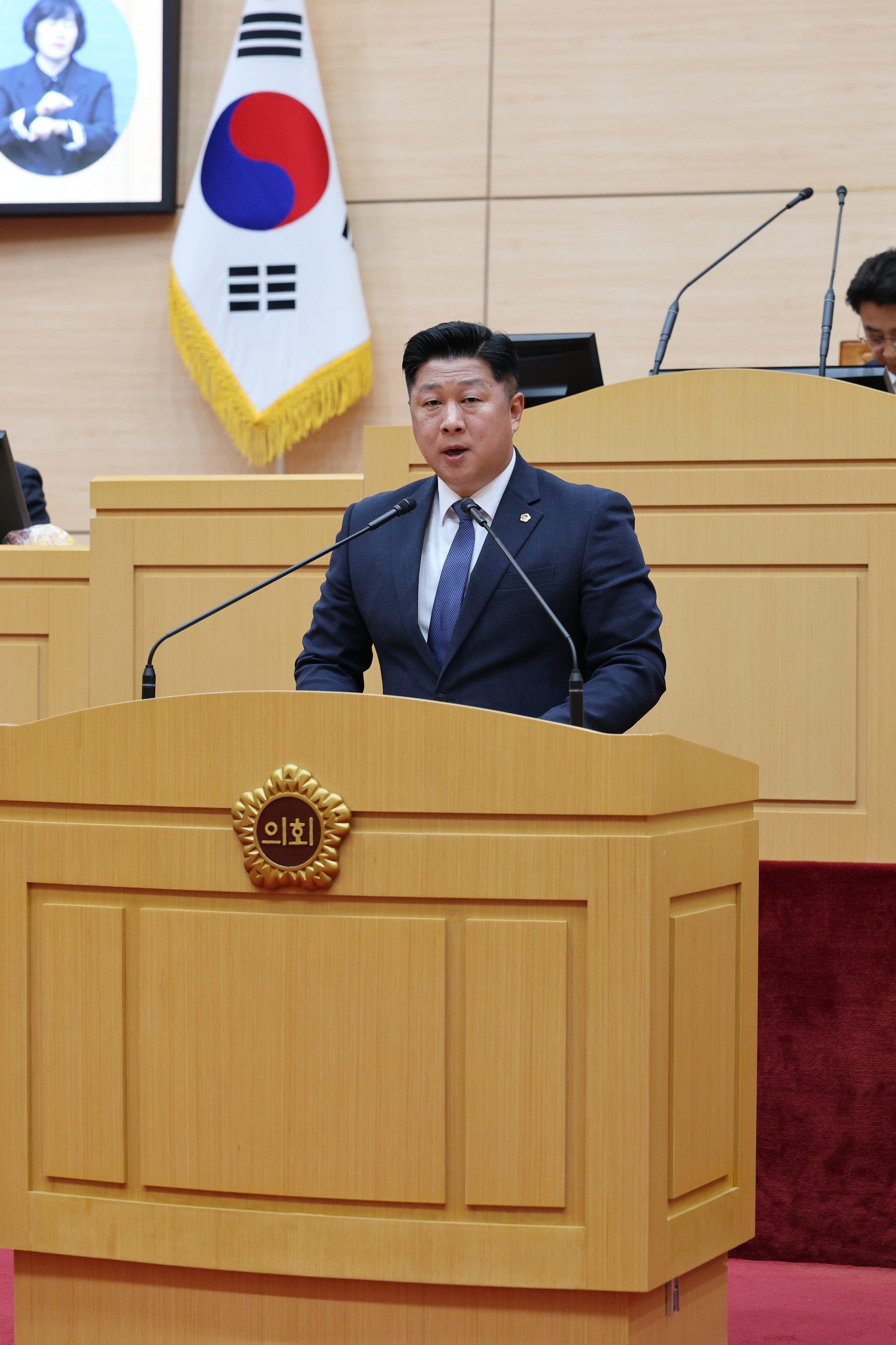 제390회 임시회 제2차 본회의 첨부이미지 : 25년05월09일 제390회 임시회 제2차 본회의 - 059.jpg