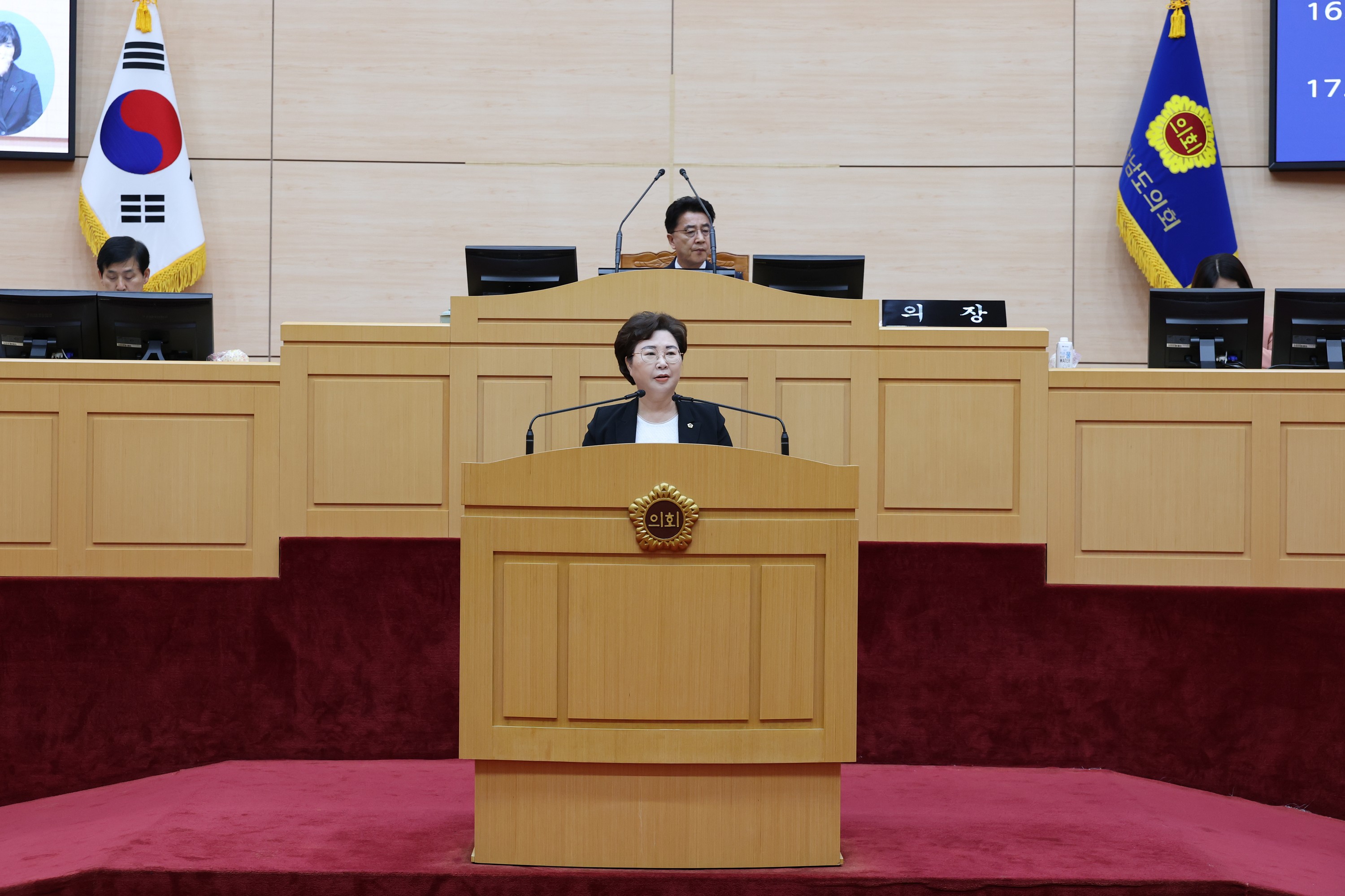 제390회 임시회 제2차 본회의 첨부이미지 : 25년05월09일 제390회 임시회 제2차 본회의 - 065.jpg