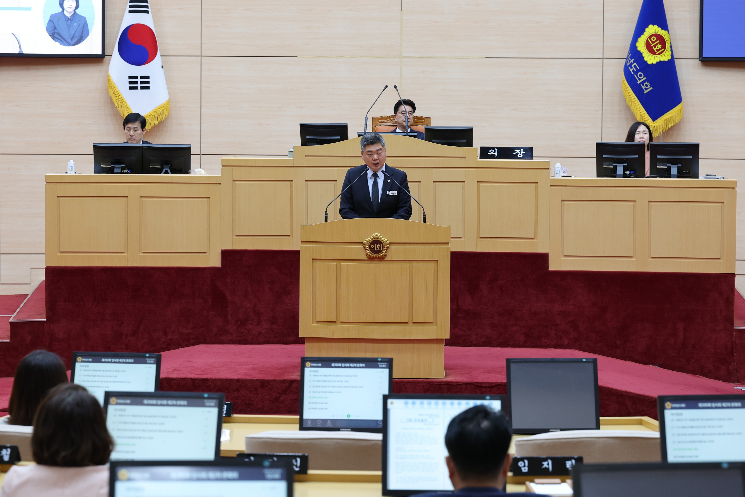 제390회 임시회 제2차 본회의 첨부이미지 : 25년05월09일 제390회 임시회 제2차 본회의 - 101.jpg