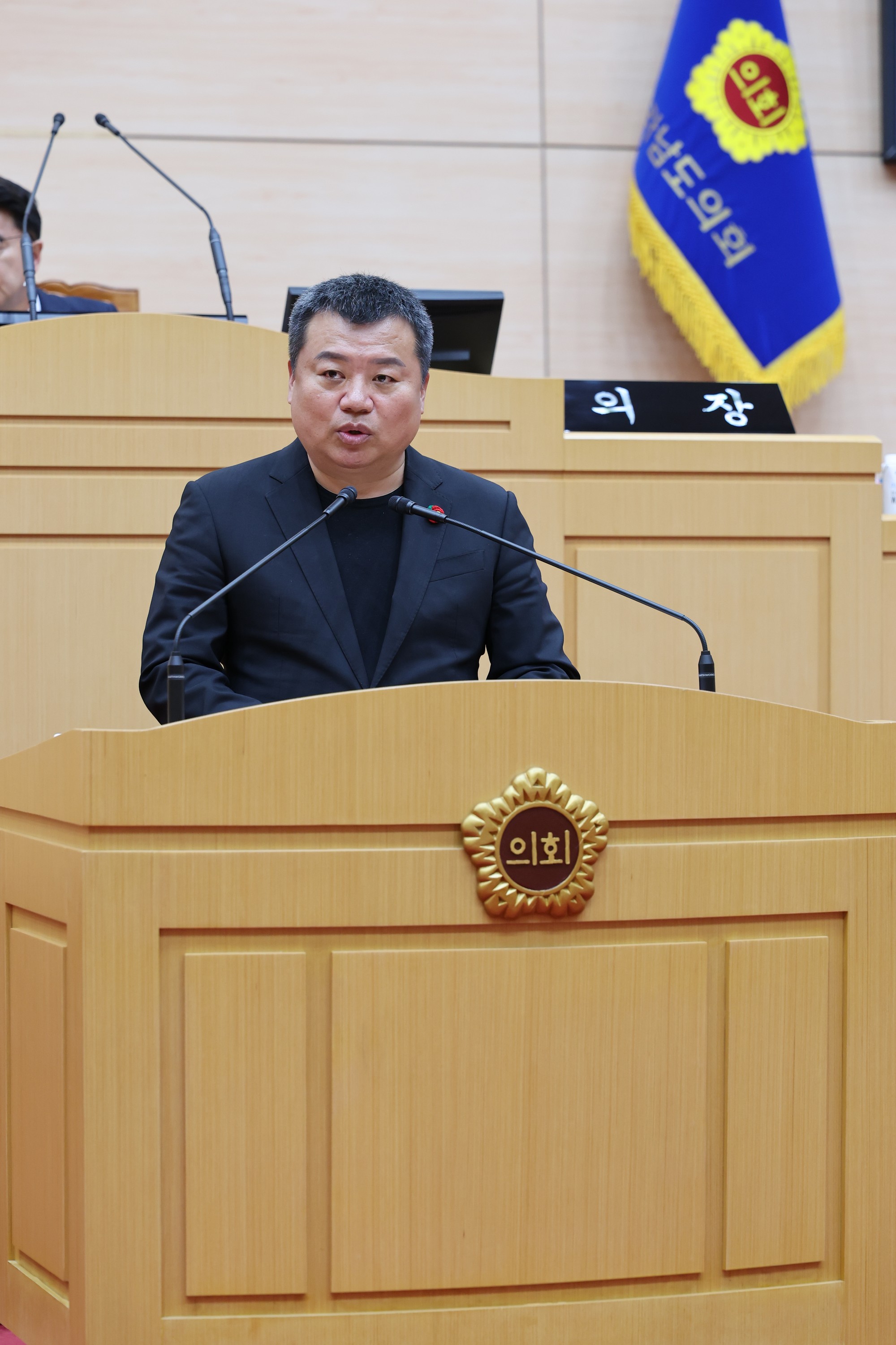 제390회 임시회 제2차 본회의 첨부이미지 : 25년05월09일 제390회 임시회 제2차 본회의 - 044.jpg