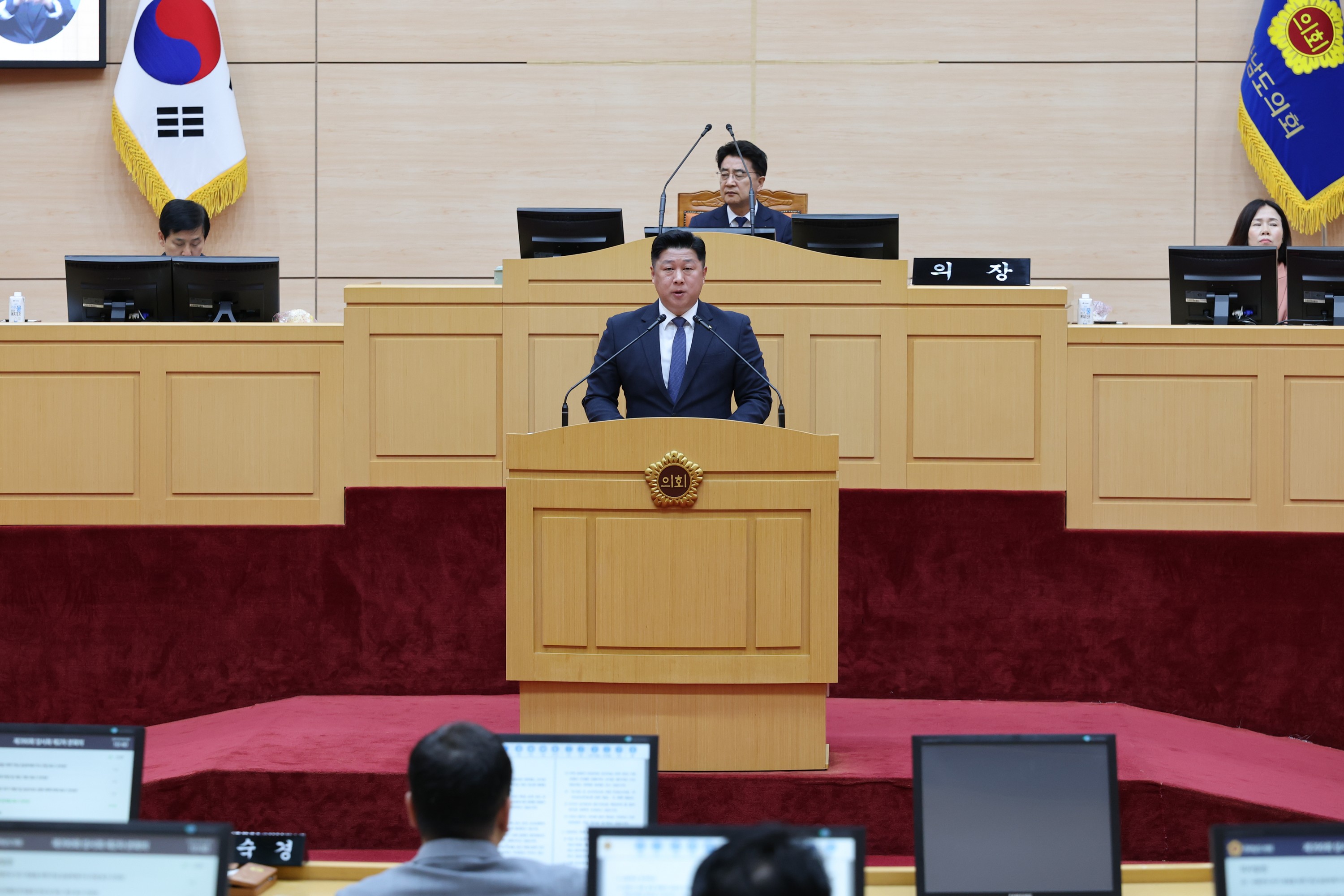 제390회 임시회 제2차 본회의 첨부이미지 : 25년05월09일 제390회 임시회 제2차 본회의 - 093.jpg
