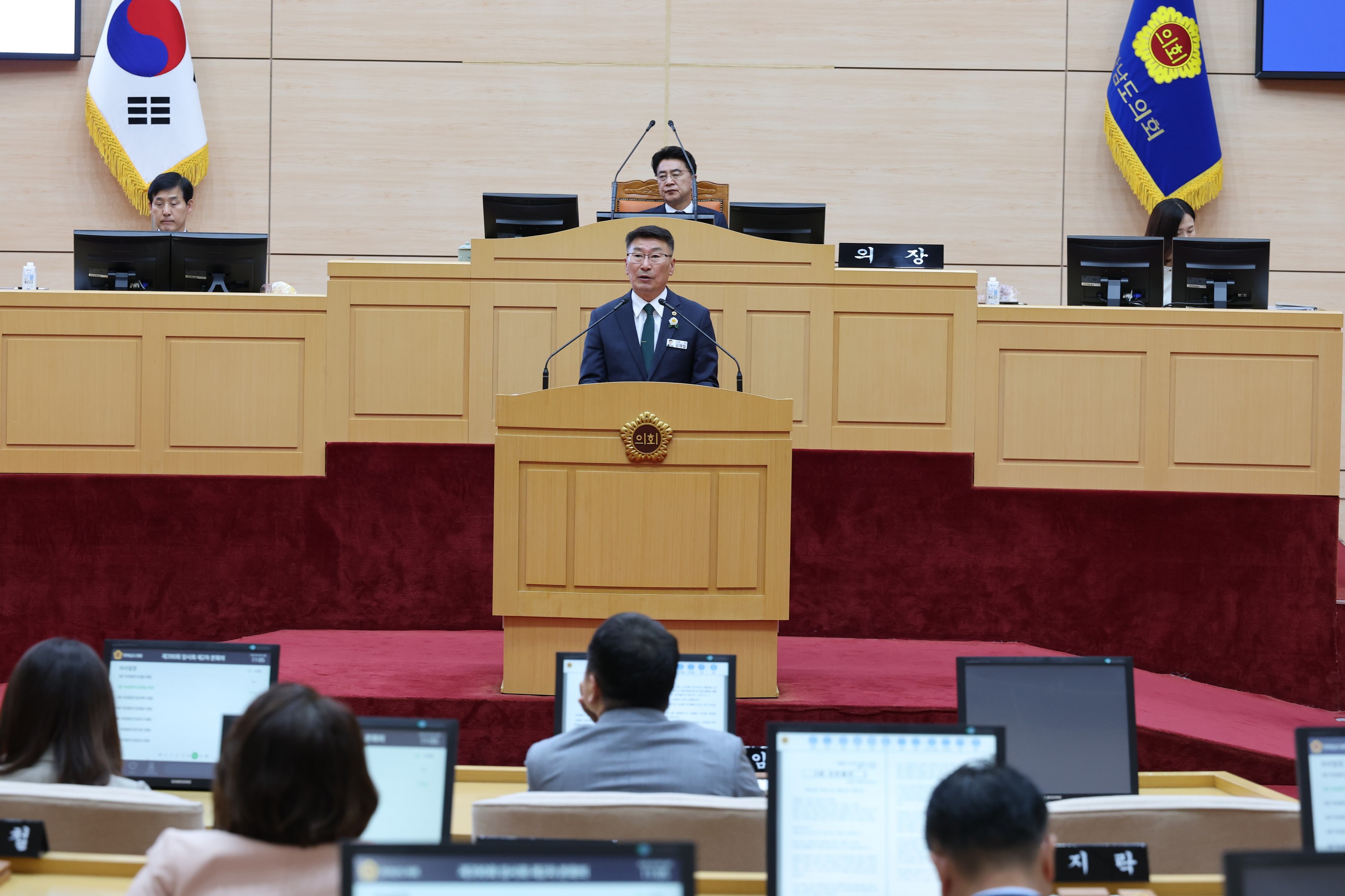 제390회 임시회 제2차 본회의 첨부이미지 : 25년05월09일 제390회 임시회 제2차 본회의 - 138.jpg