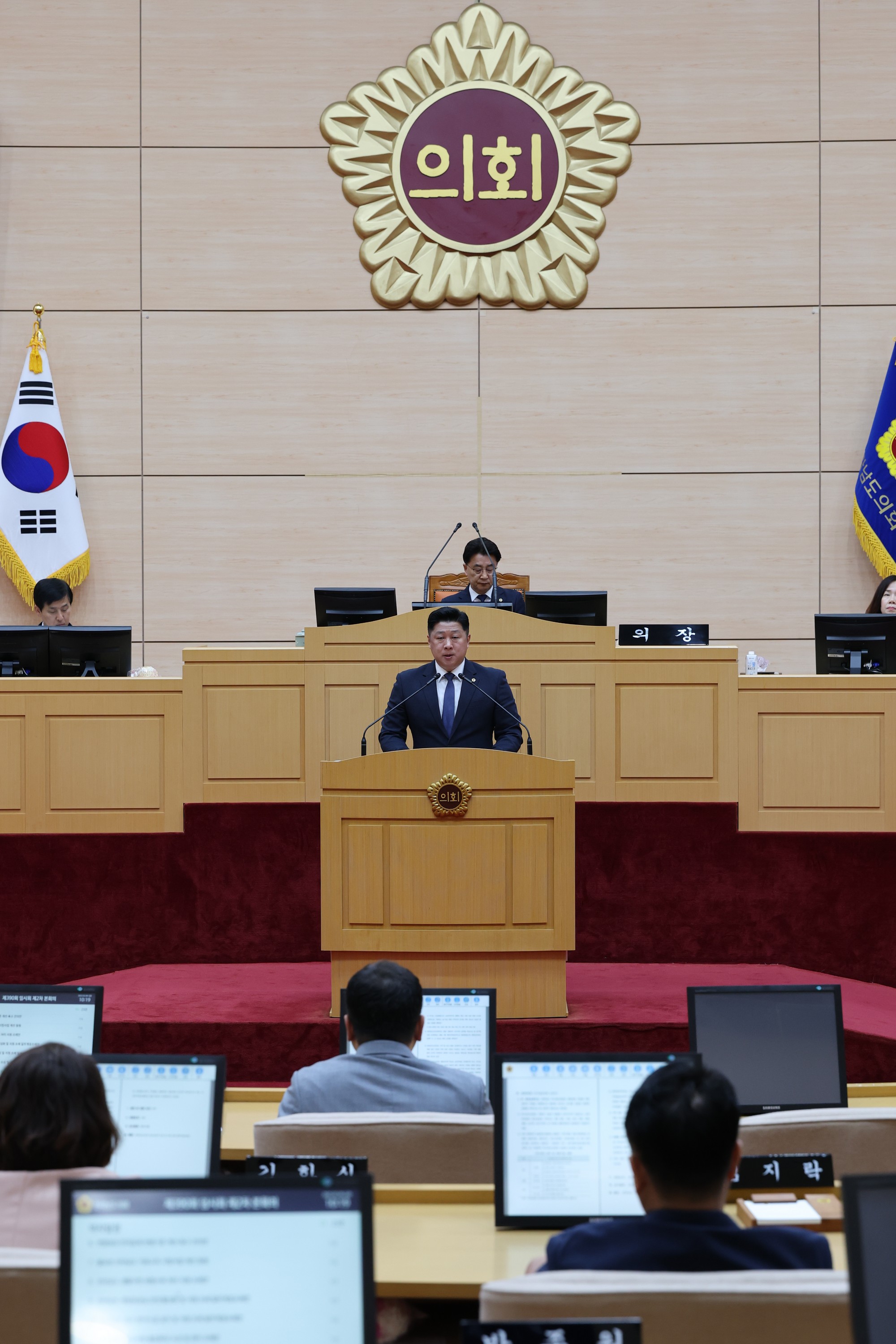 제390회 임시회 제2차 본회의 첨부이미지 : 25년05월09일 제390회 임시회 제2차 본회의 - 062.jpg