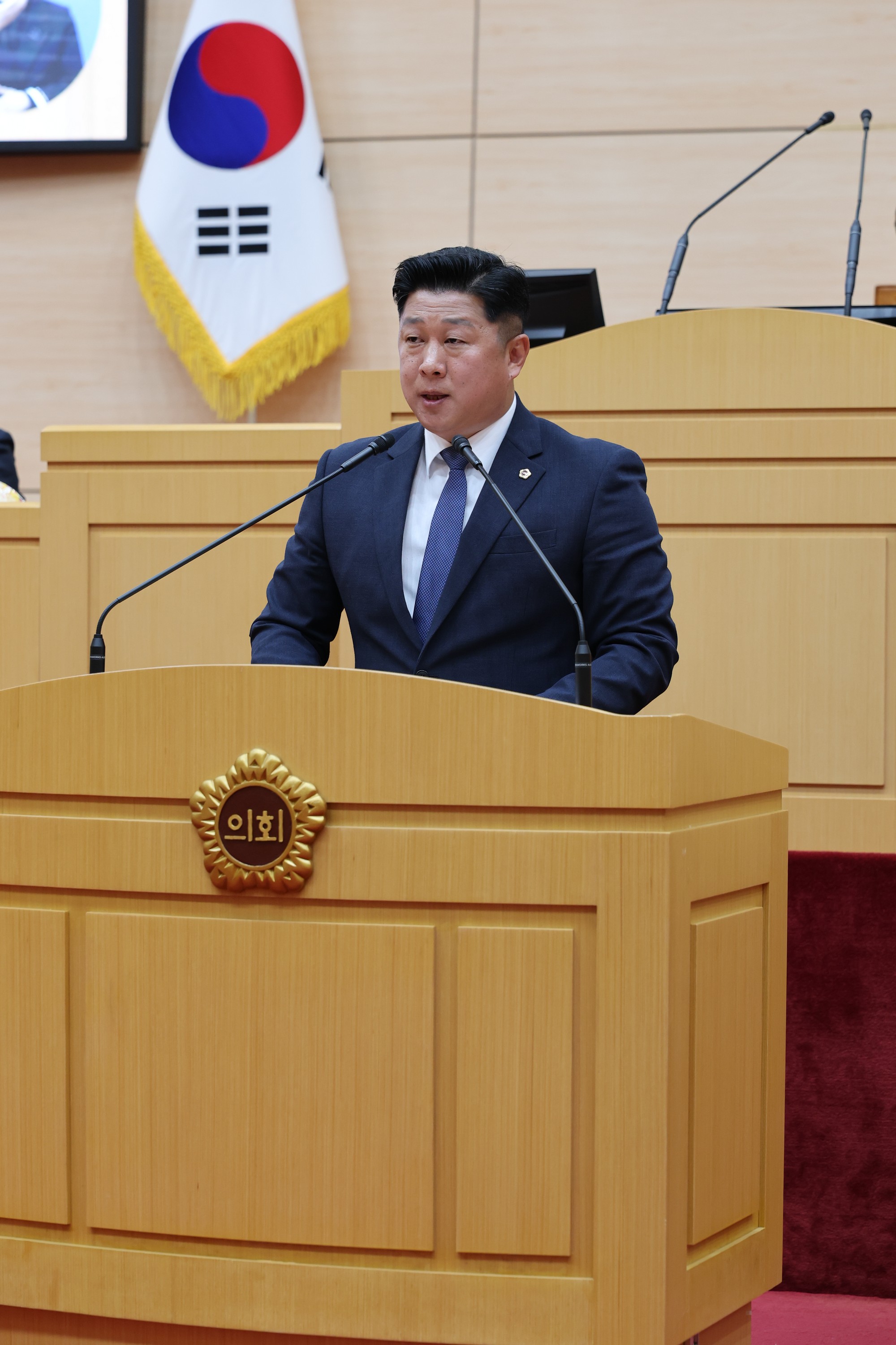제390회 임시회 제2차 본회의 첨부이미지 : 25년05월09일 제390회 임시회 제2차 본회의 - 095.jpg