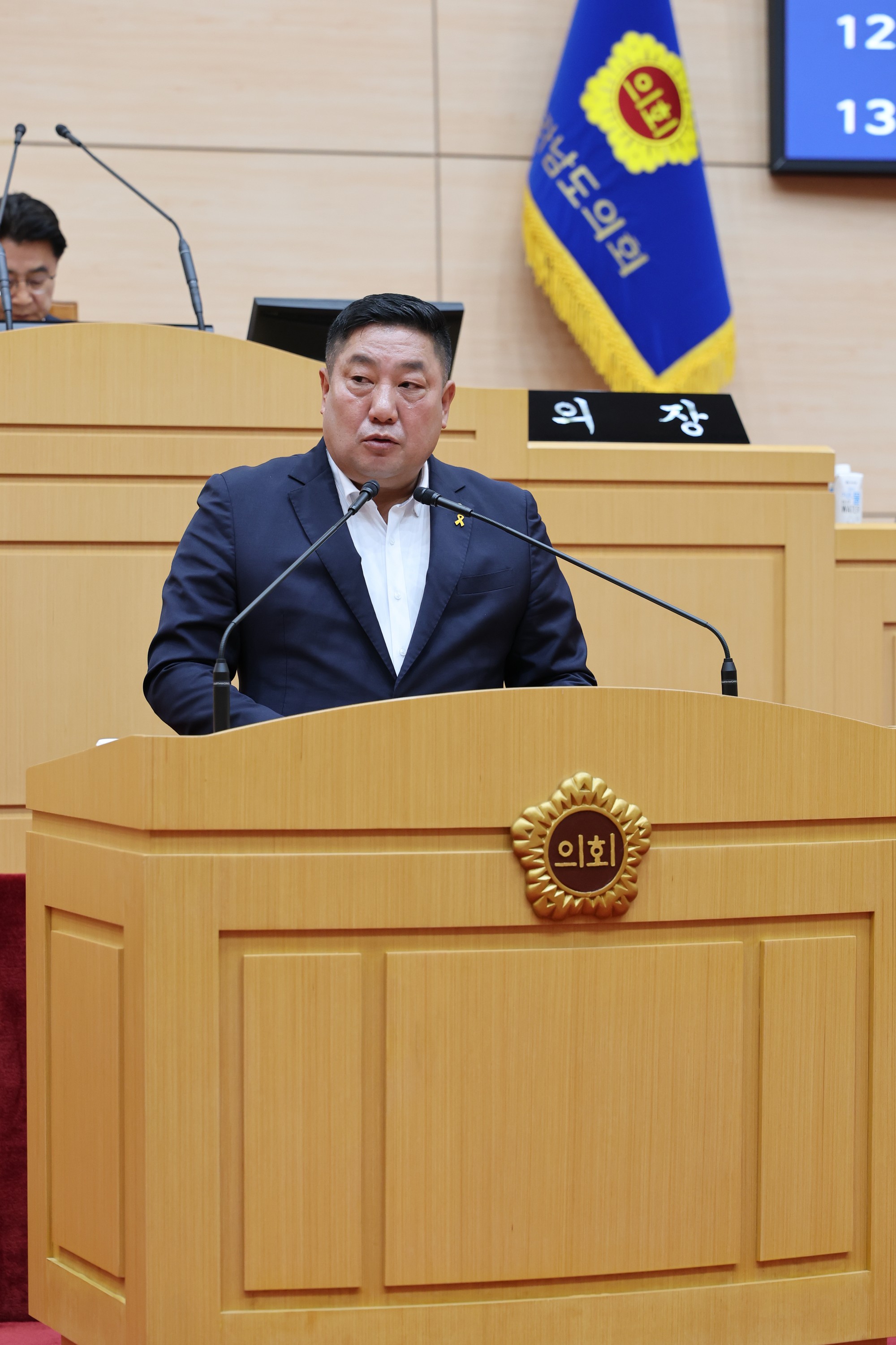 제390회 임시회 제2차 본회의 첨부이미지 : 25년05월09일 제390회 임시회 제2차 본회의 - 055.jpg