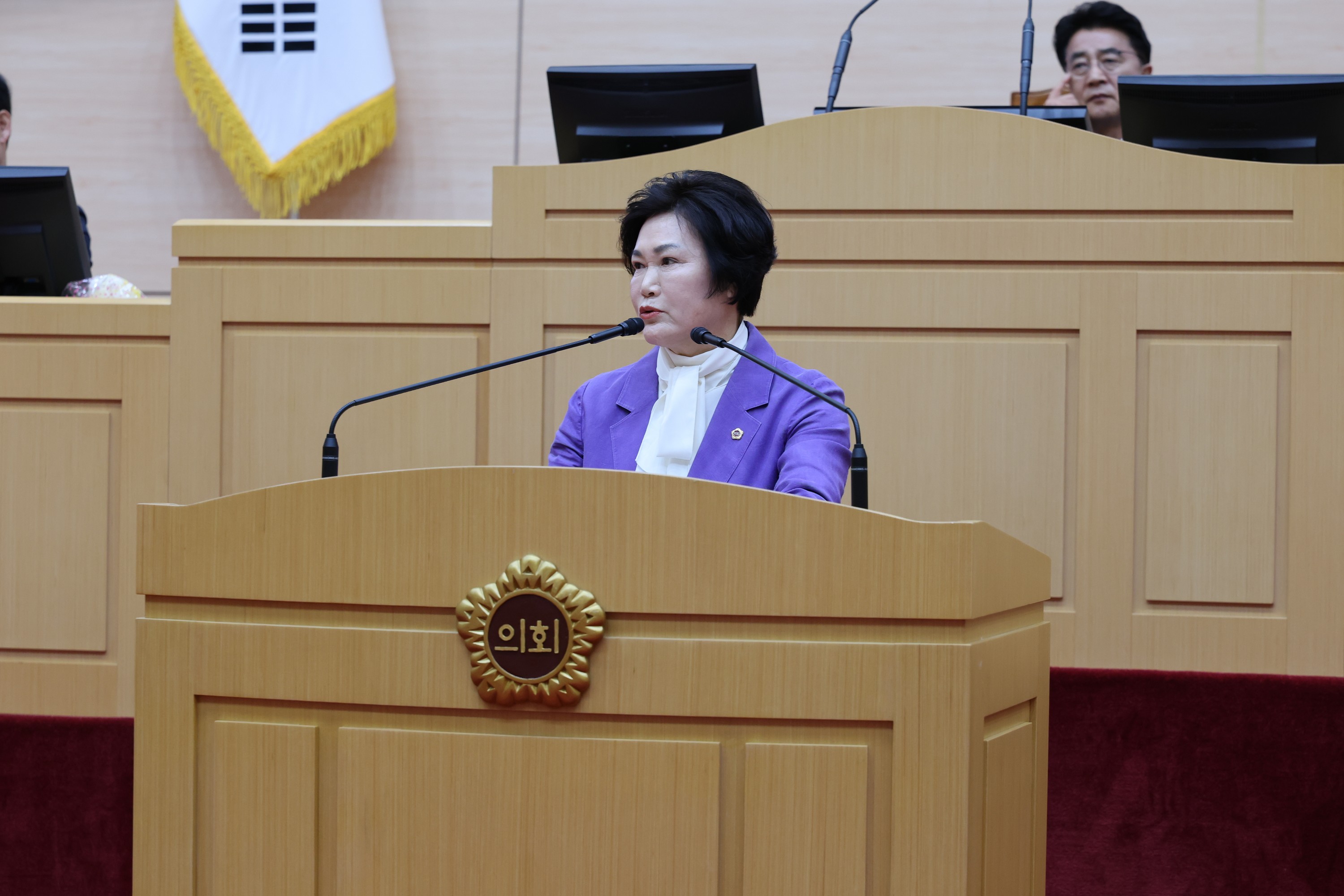 제390회 임시회 제2차 본회의 첨부이미지 : 25년05월09일 제390회 임시회 제2차 본회의 - 084.jpg