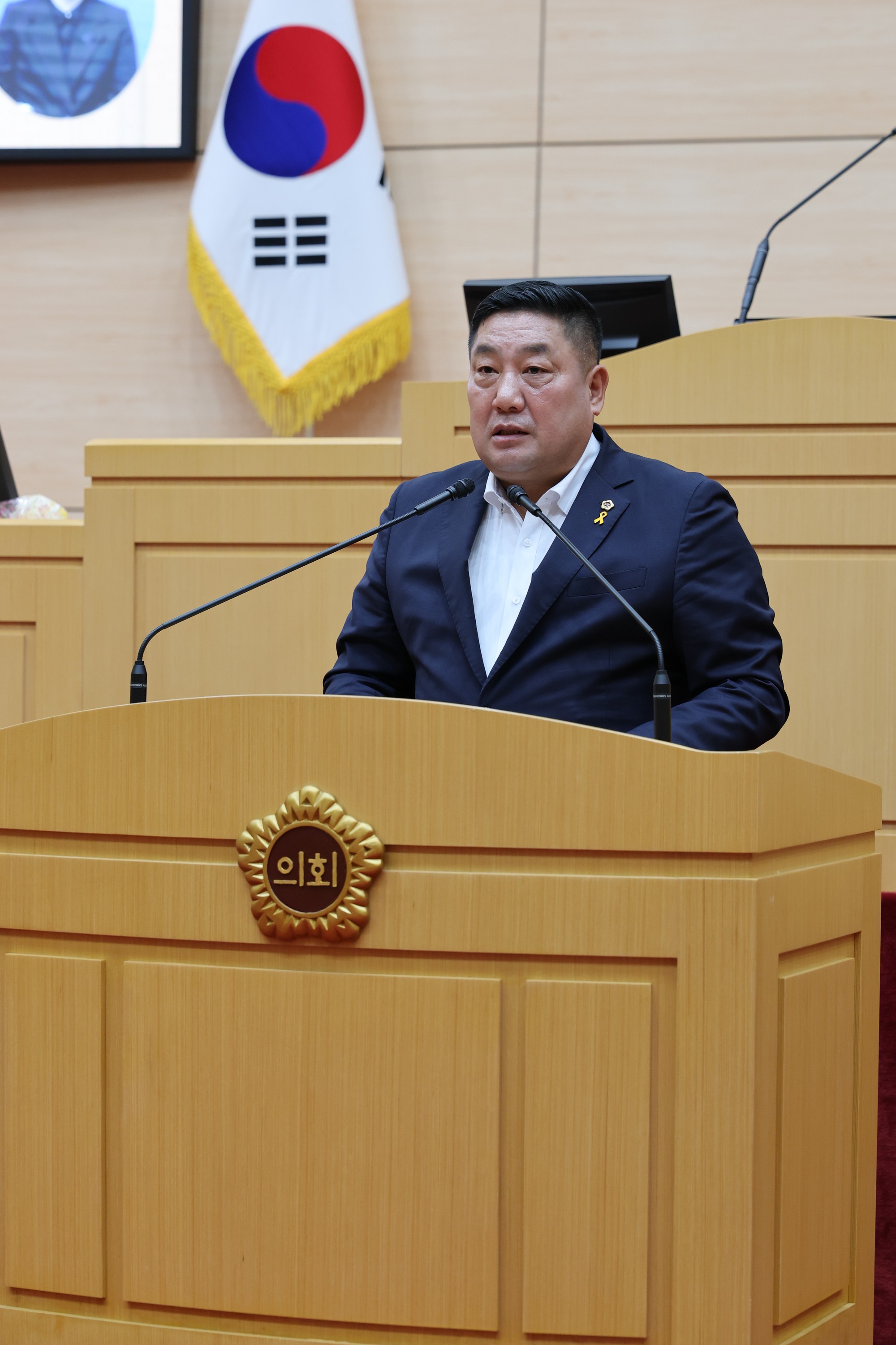 제390회 임시회 제2차 본회의 첨부이미지 : 25년05월09일 제390회 임시회 제2차 본회의 - 052.jpg