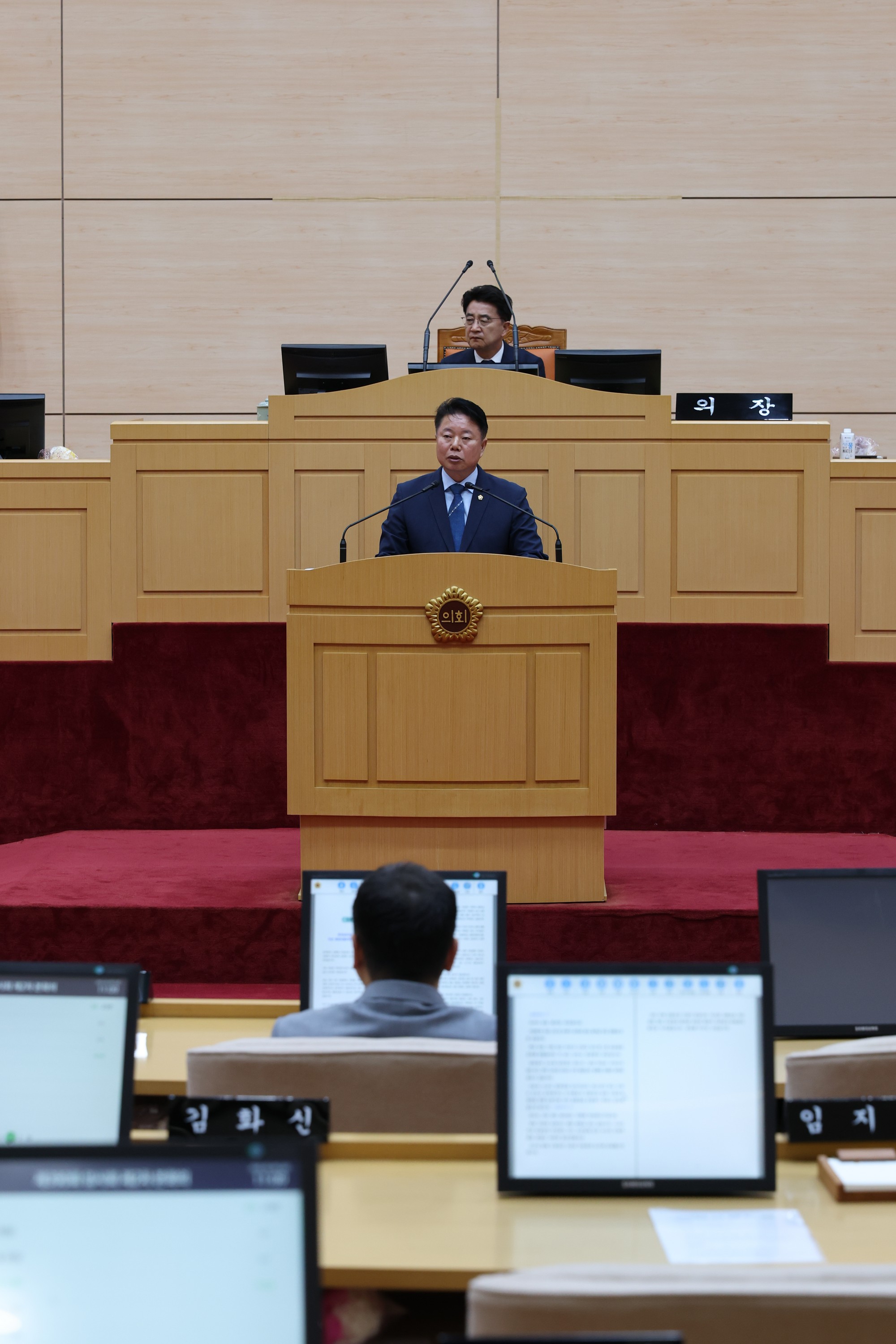 제390회 임시회 제2차 본회의 첨부이미지 : 25년05월09일 제390회 임시회 제2차 본회의 - 143.jpg