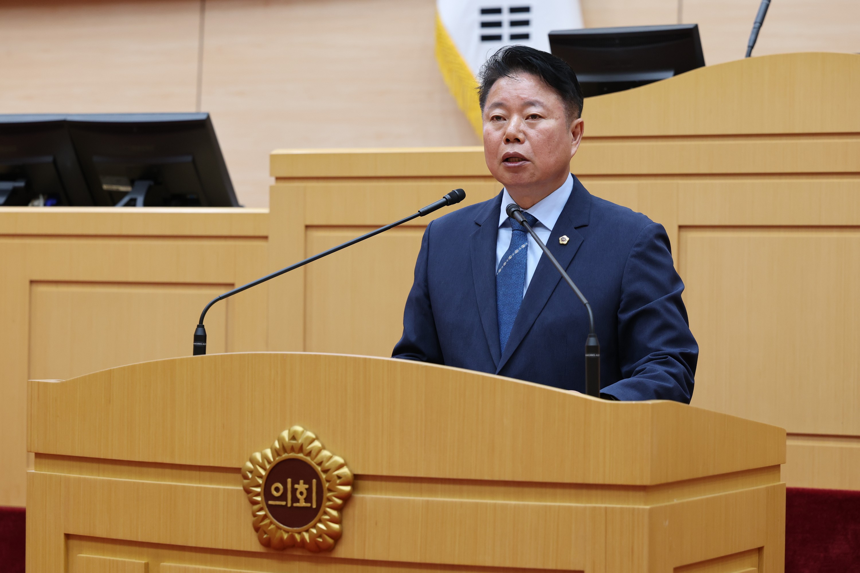 제390회 임시회 제2차 본회의 첨부이미지 : 25년05월09일 제390회 임시회 제2차 본회의 - 004.jpg