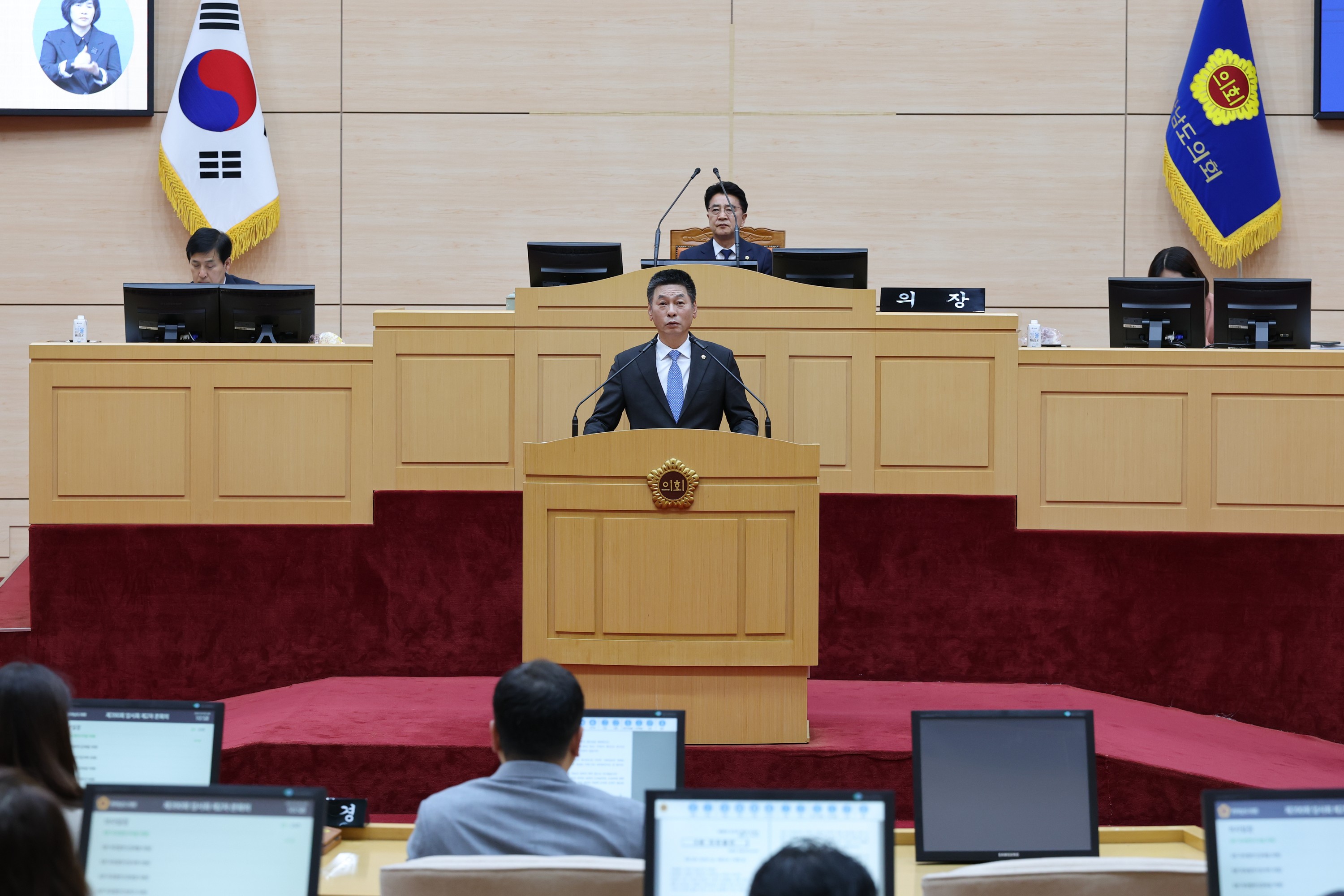 제390회 임시회 제2차 본회의 첨부이미지 : 25년05월09일 제390회 임시회 제2차 본회의 - 123.jpg