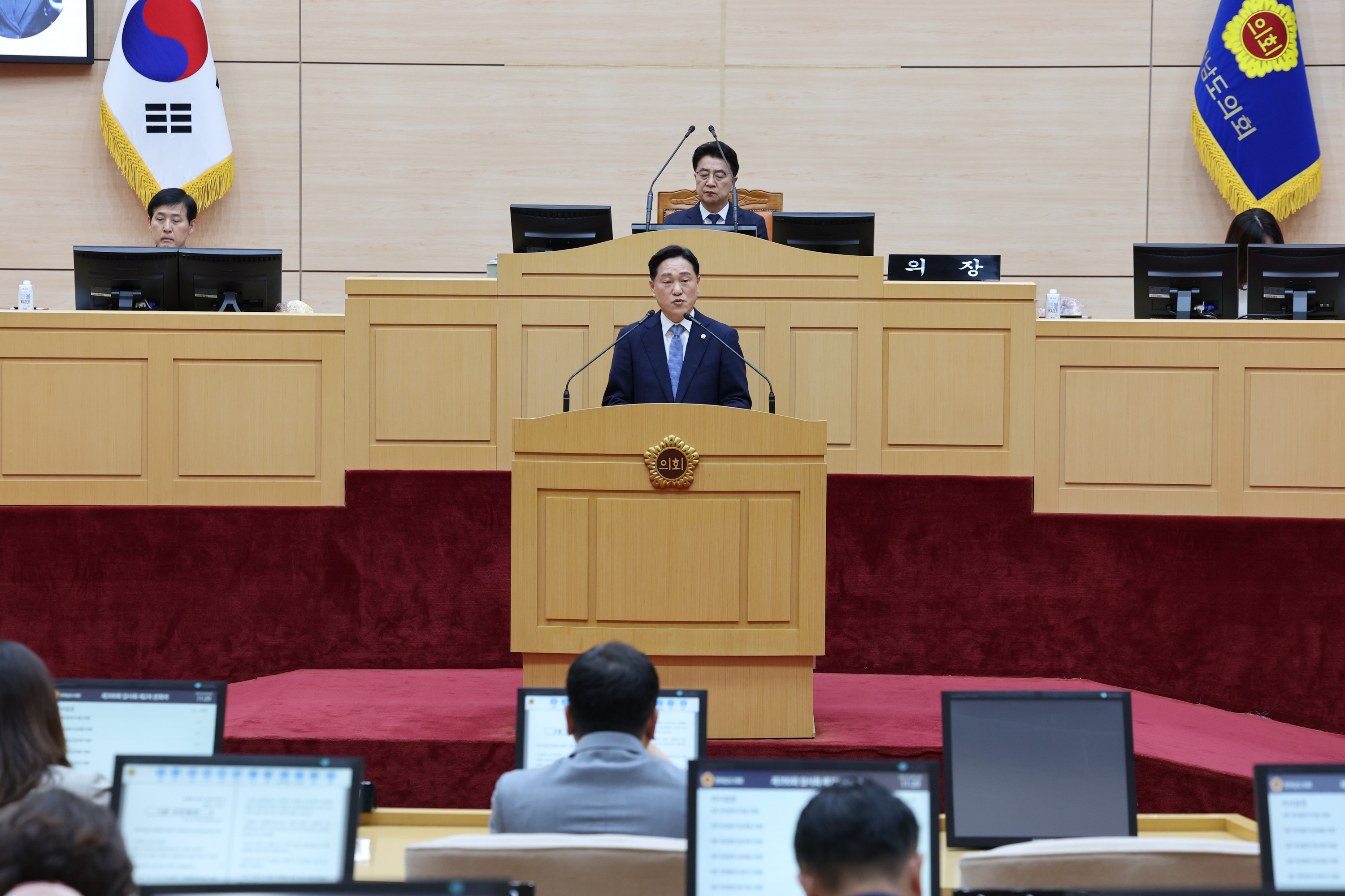 제390회 임시회 제2차 본회의 첨부이미지 : 25년05월09일 제390회 임시회 제2차 본회의 - 183.jpg