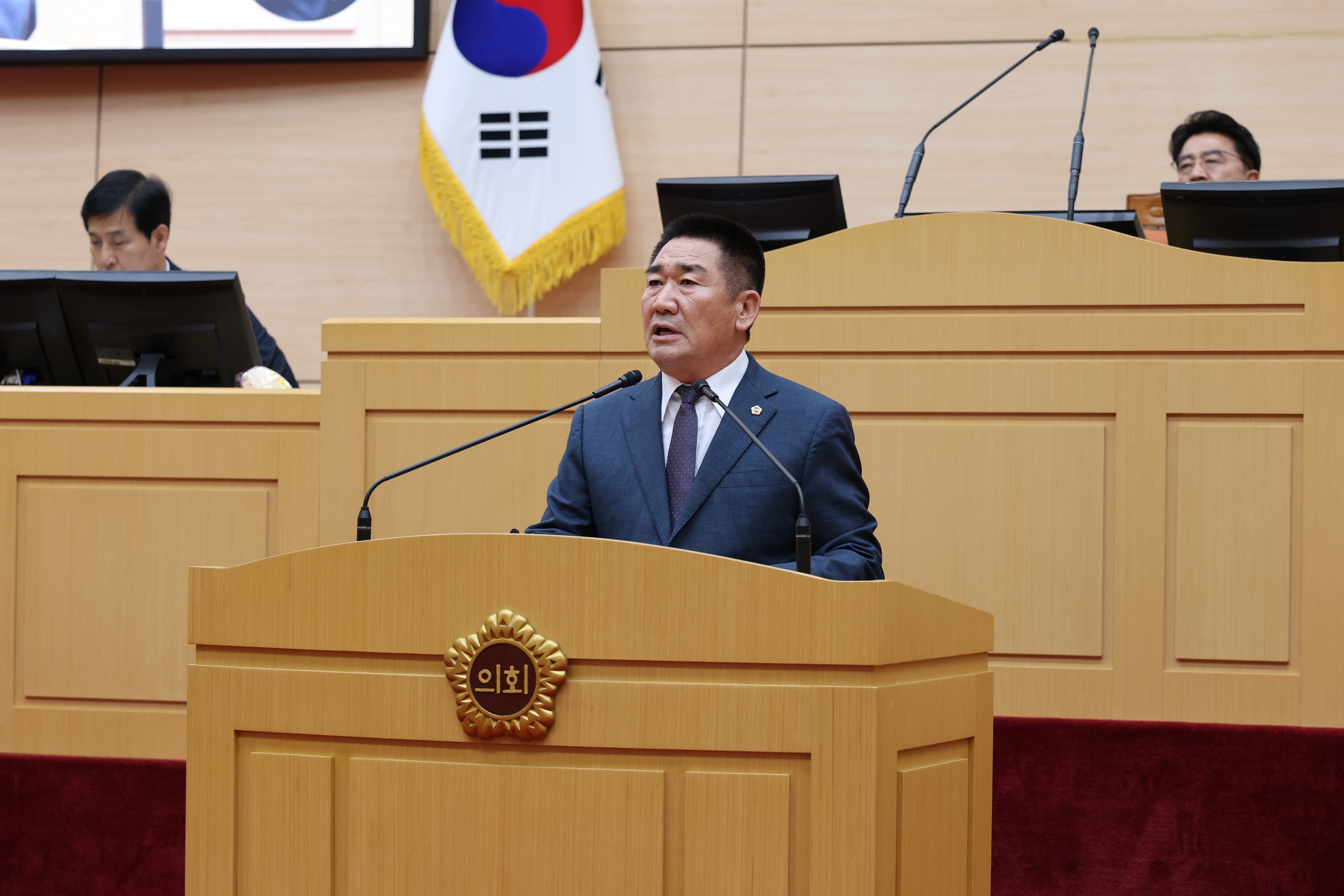 제390회 임시회 제2차 본회의 첨부이미지 : 25년05월09일 제390회 임시회 제2차 본회의 - 114.jpg